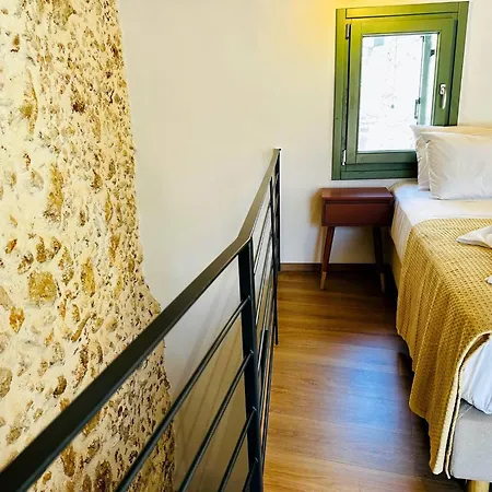 Roussos Place - Next To Splantzia Square - 2bd 2ba * La Canea