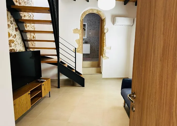 Сasa de vacaciones Roussos Place - Next To Splantzia Square - 2bd 2ba *