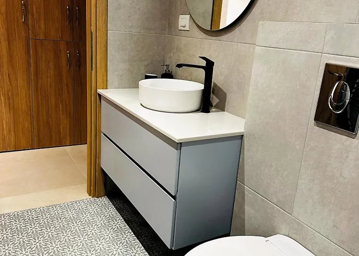 Roussos Place - Next To Splantzia Square - 2bd 2ba Сasa de vacaciones La Canea