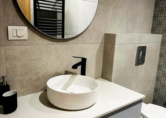 Сasa de vacaciones Roussos Place - Next To Splantzia Square - 2bd 2ba *