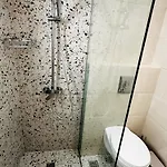 Roussos Place - Next To Splantzia Square - 2bd 2ba Ferienhaus